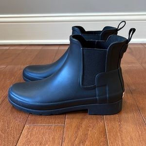 Hunter Chelsea Rain Boots Size 7
